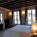 Allure Apartment