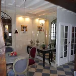 Allure Apartment